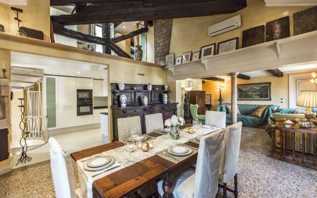 Attic Panoramic View R&R