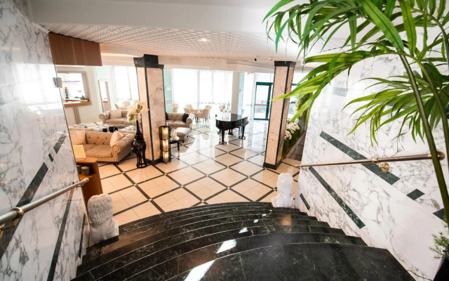 Hotel Carlton