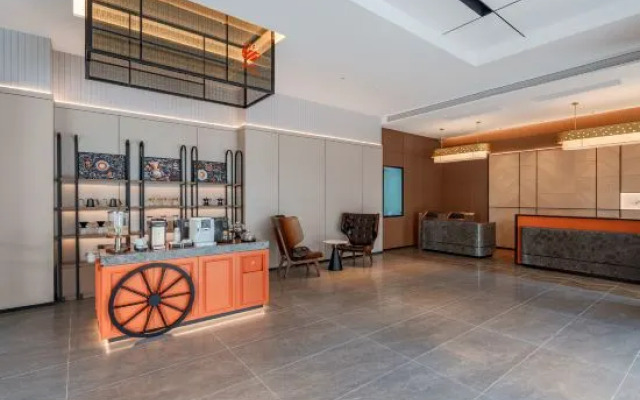 Homeinn Plus Hotel (Jiujiang University Wanda Plaza)