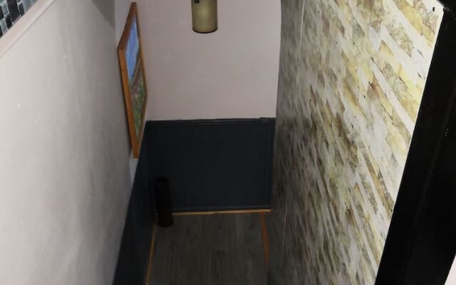 1 Hostal Galeria - Adults Only