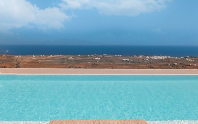 North Wind Luxury Suites