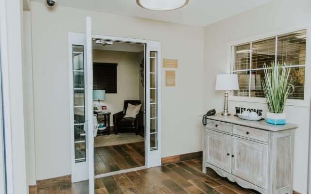 Sonesta Simply Suites Minneapolis Richfield