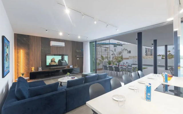 Protaras Aqua Pearl Villa Aq18