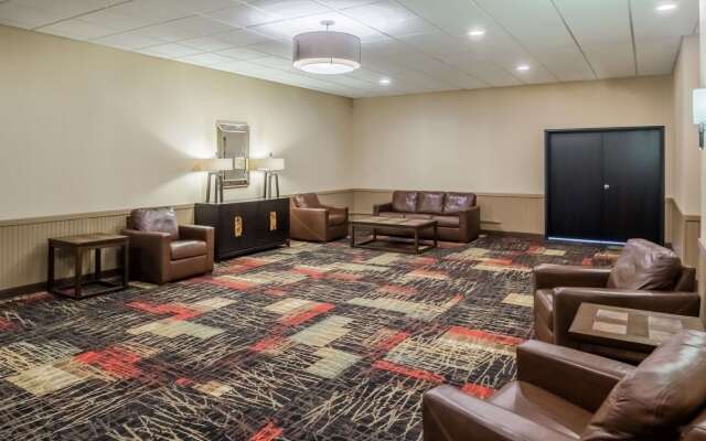 Ramada by Wyndham Grand Forks