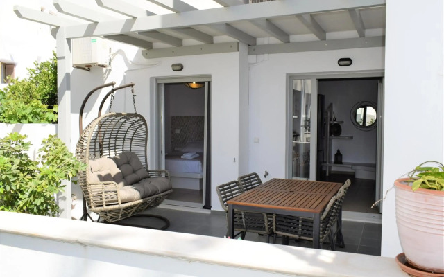 Nikos Verikokos Studios