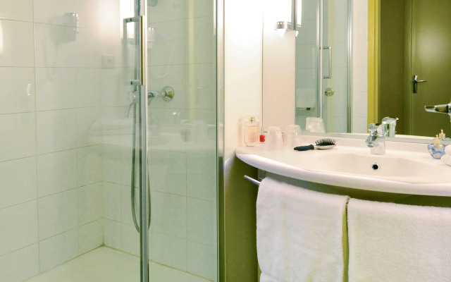 Ibis Styles Dax Center