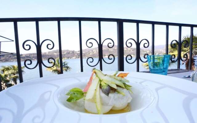 Hotel Lido di Angera