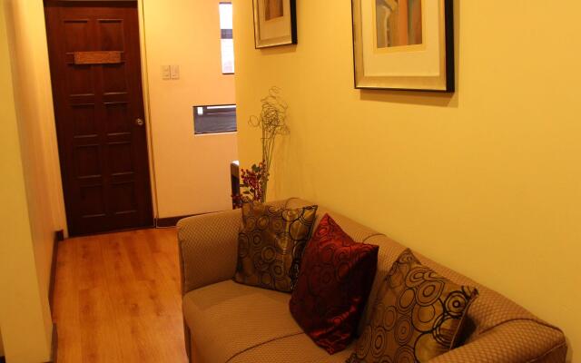 Twin Pines Suites