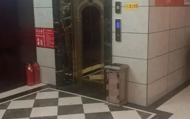 Jingyuan Qinhuang Business Hotel