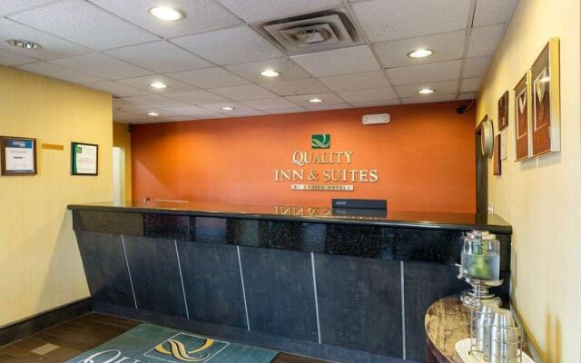 Quality Inn & Suites Houston