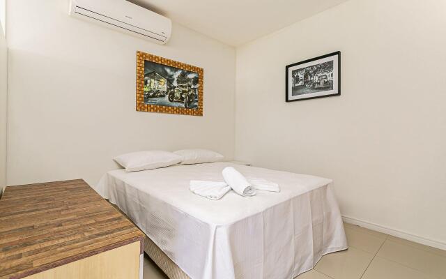 Apto agradável a 3 min da UFSC RAF004