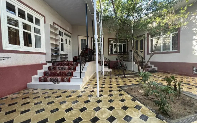 Bruce hostel