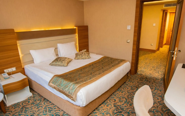 Cam Thermal Resort Spa Convention Center