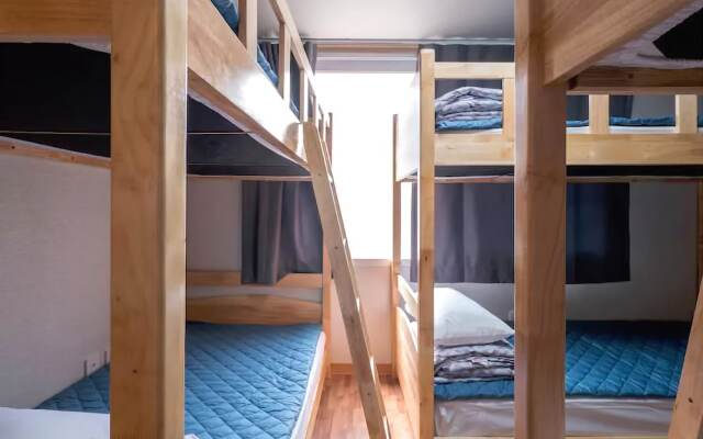 Guesthouse Ryuga - Hostel