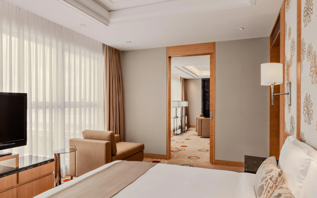 Crowne Plaza Shanghai Anting, an IHG Hotel