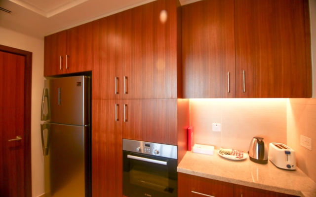 LuxBnB VidaResidences GolfCourseView3BDR