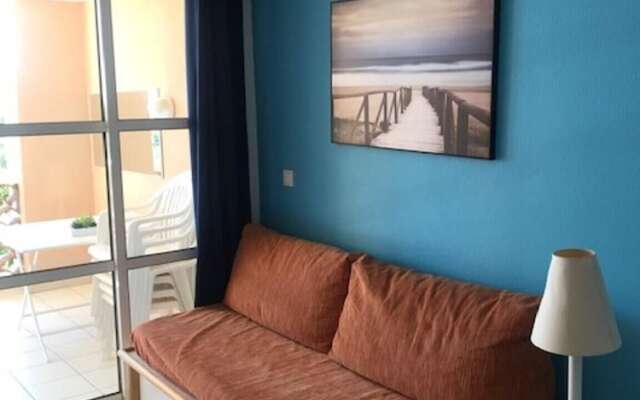 Studio In Saint Raphael With Pool Access And Enclosed Garden