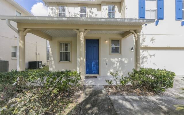 Bridgewater_at_town_center_233