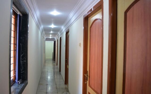 Hotel New Deepak