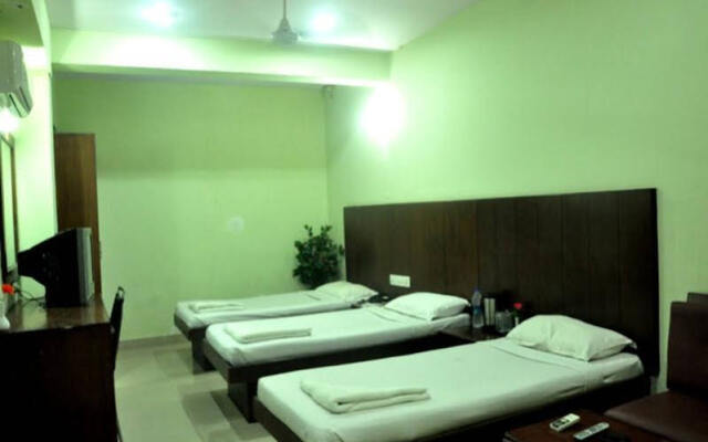 Tri Sea Residency