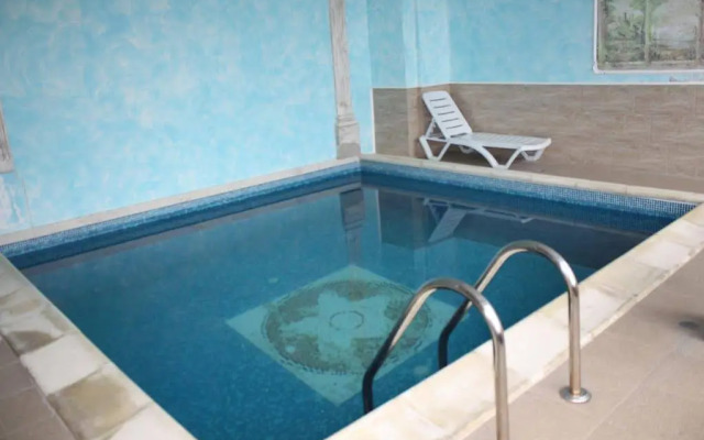 Hotel Uzunski