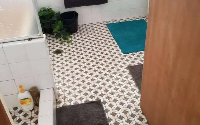 Campbelltown Holiday Home 3 Bed & Parking