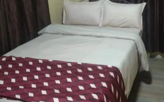 Goroomgo Sunder Guest House Gorakhpur