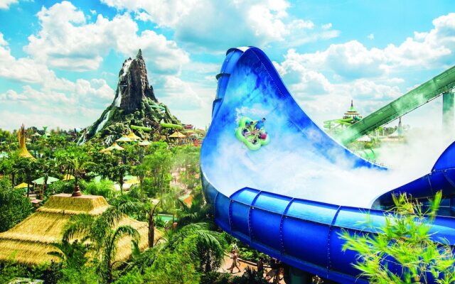 Universal Endless Summer - Dockside Inn and Suites