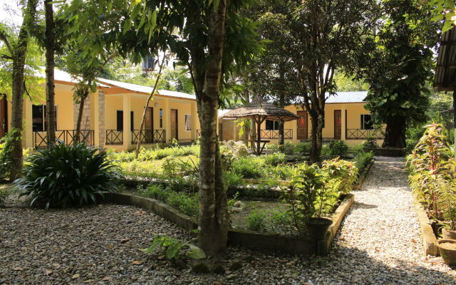 Chitwan Safari Camp & Lodge