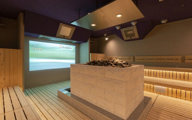 Ours Inn Hankyu