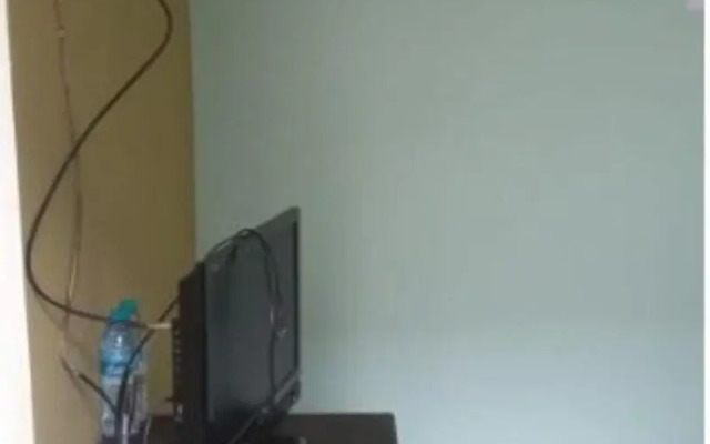 Griya Dua Putra Jaya I By Zuzu