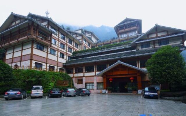 Longsheng DTW Hotspring Resorts