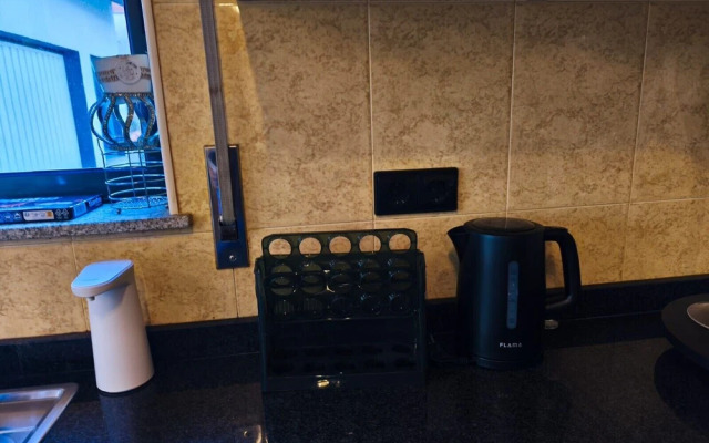 Esposende Charming Villa With Garden