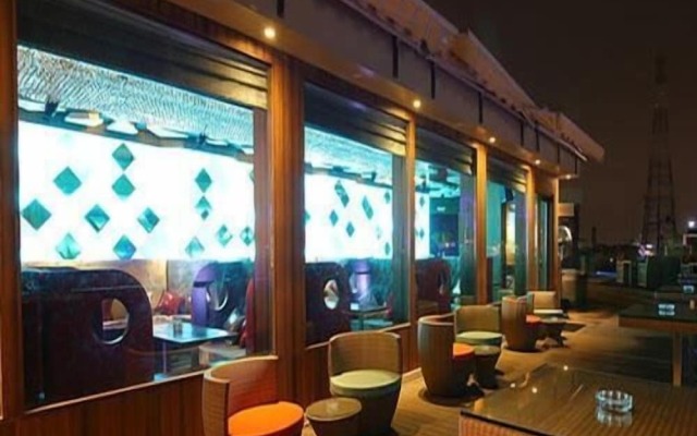 Villa 243