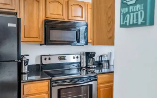 Chic Canal Street Retreat