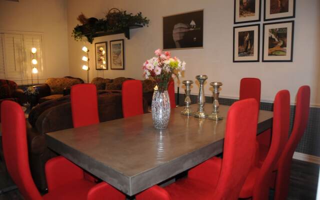 Park City Condo with 6 beds, 3 bedroom, 3 bath, 4 min to ski, 2 min to Sundance HQ