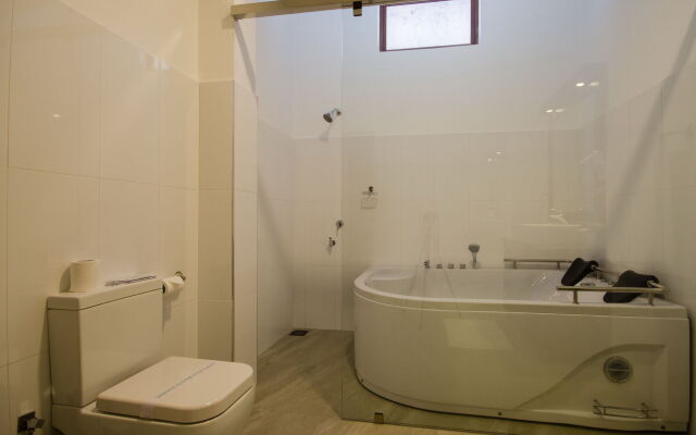 Okwin Resort