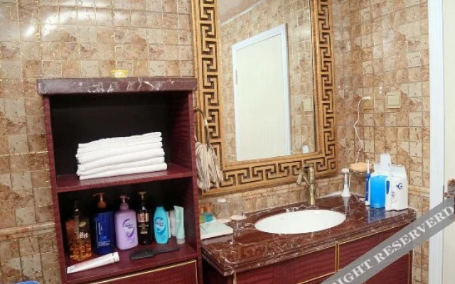 Yunlong Xiyu Business Hotel