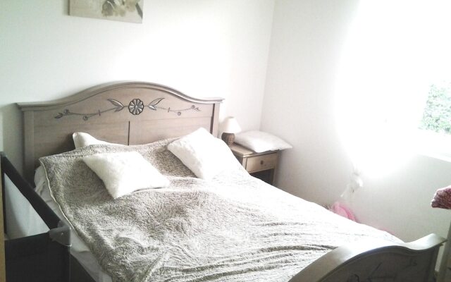 Villa With 3 Bedrooms in Saint-saturnin-lès-apt, With Wonderful Mounta