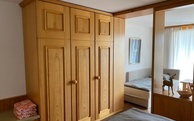 Moderne Ferienwohnung in Laax - Modern apartment in Laax