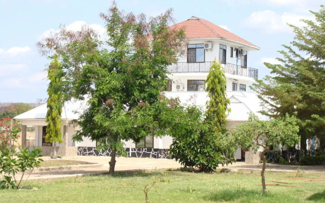 Morio Motel and Campsite