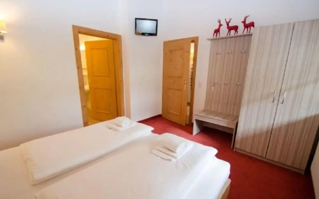 Penthouse All Seasons Lodge