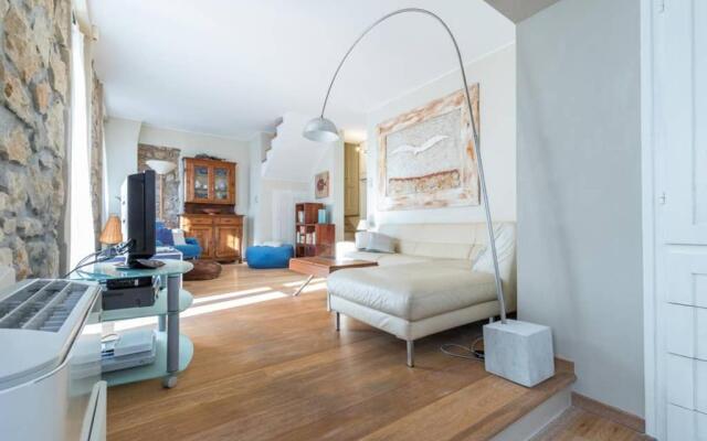 Villa Rocky - Luxury 3BR Apt in Liberty Villa.Pool,Garden,WiFi