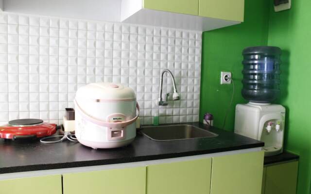 Compact Studio Room The Jarrdin Cihampelas Apartment