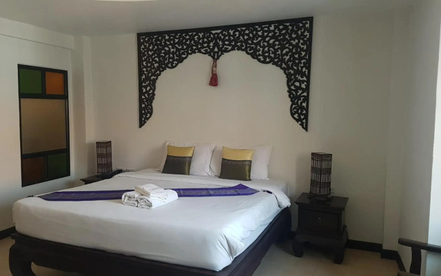 Wangburapa Grand Hotel