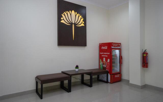 Super OYO Collection O 1626 Alena Residence
