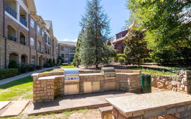 Furnished Apartments in Midtown