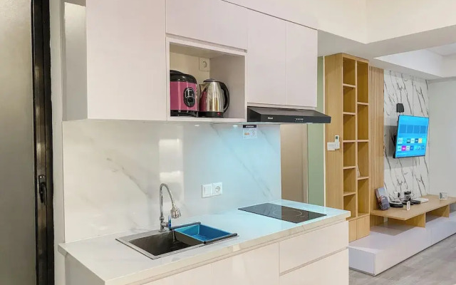 Restful And Homey 2Br At Meikarta Apartment