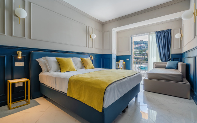 Hotel Mary