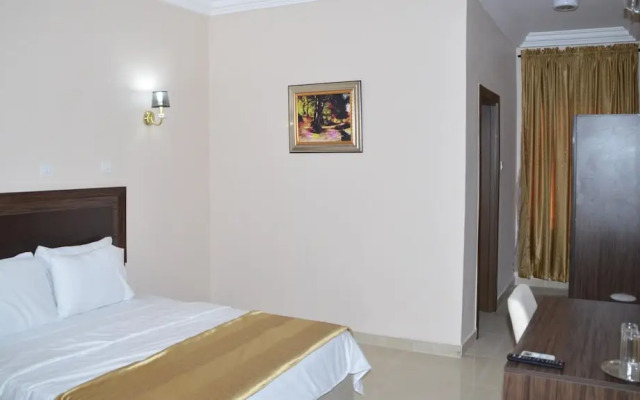 Residency Hotel Leophine House